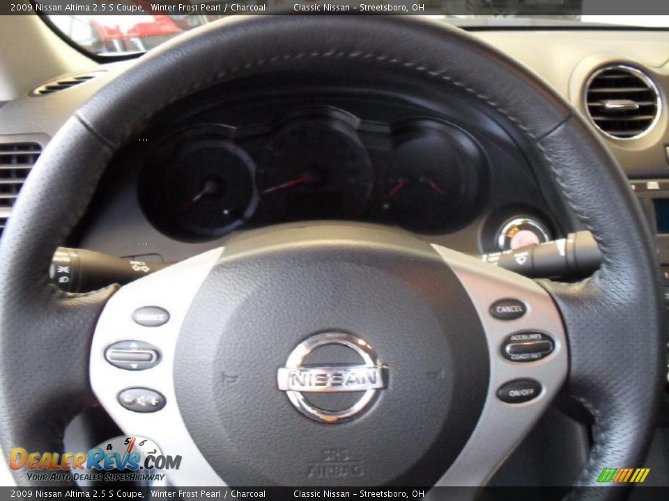 2009 Nissan Altima 2.5 S Coupe Winter Frost Pearl / Charcoal Photo #22
