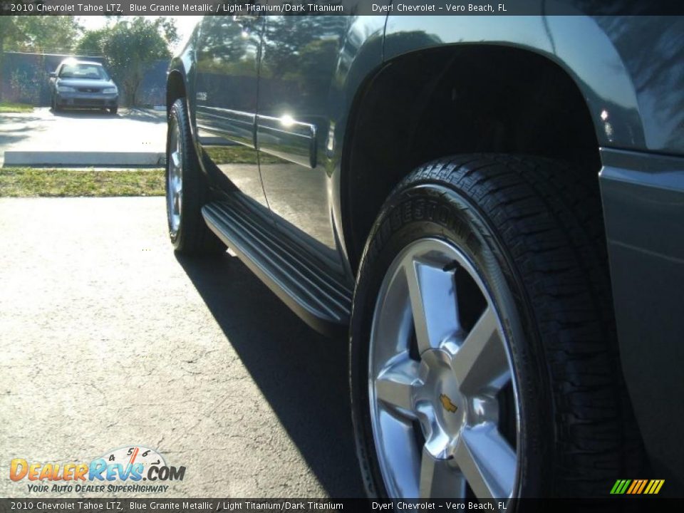 2010 Chevrolet Tahoe LTZ Blue Granite Metallic / Light Titanium/Dark Titanium Photo #17