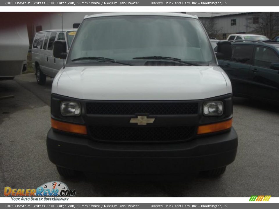 2005 Chevrolet Express 2500 Cargo Van Summit White / Medium Dark Pewter Photo #3