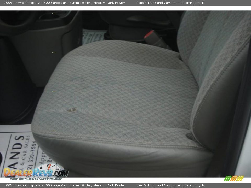 2005 Chevrolet Express 2500 Cargo Van Summit White / Medium Dark Pewter Photo #10