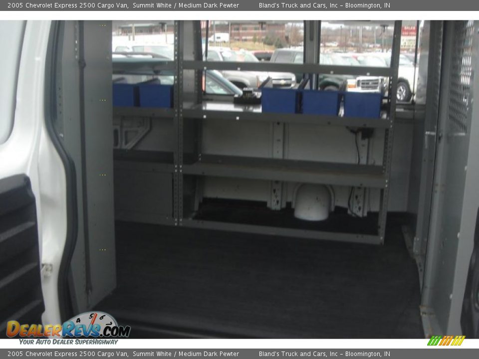 2005 Chevrolet Express 2500 Cargo Van Summit White / Medium Dark Pewter Photo #26