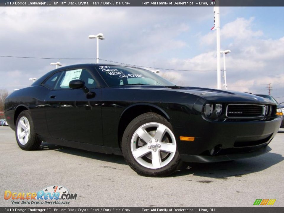 2010 Dodge Challenger SE Brilliant Black Crystal Pearl / Dark Slate Gray Photo #2