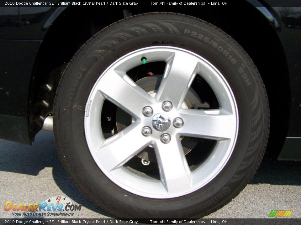 2010 Dodge Challenger SE Brilliant Black Crystal Pearl / Dark Slate Gray Photo #9