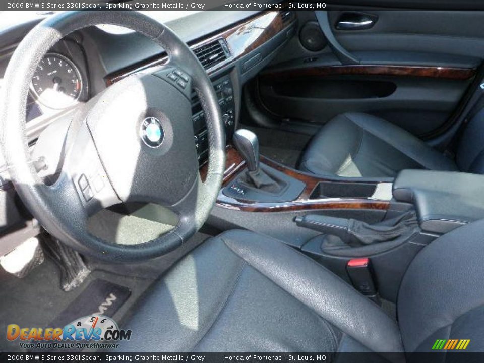 2006 BMW 3 Series 330i Sedan Sparkling Graphite Metallic / Grey Photo #14