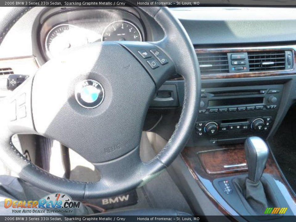 2006 BMW 3 Series 330i Sedan Sparkling Graphite Metallic / Grey Photo #15