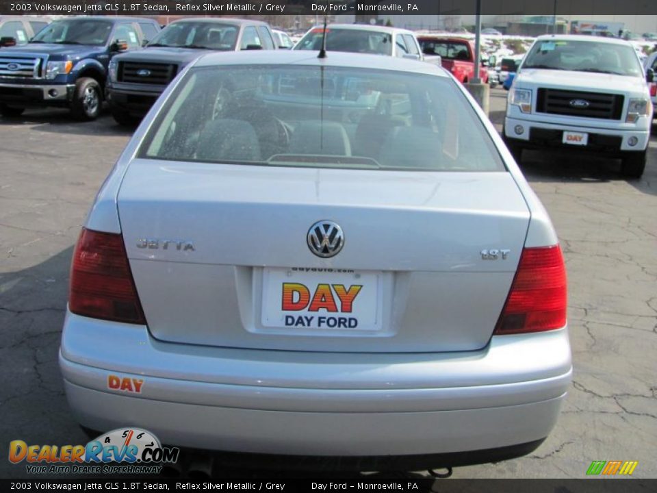 2003 Volkswagen Jetta GLS 1.8T Sedan Reflex Silver Metallic / Grey Photo #12