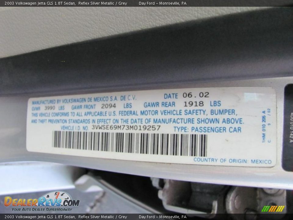 2003 Volkswagen Jetta GLS 1.8T Sedan Reflex Silver Metallic / Grey Photo #14