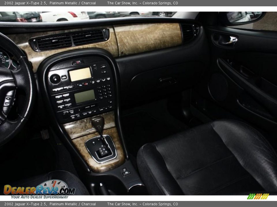 2002 Jaguar X-Type 2.5 Platinum Metallic / Charcoal Photo #10