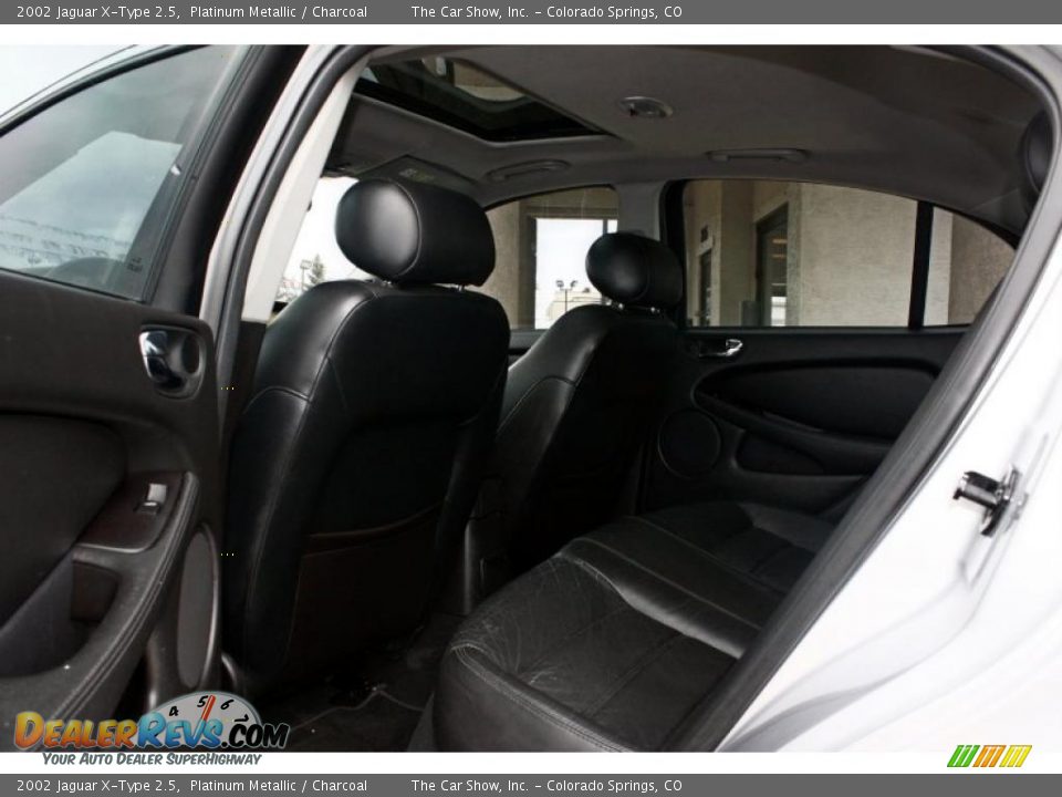 2002 Jaguar X-Type 2.5 Platinum Metallic / Charcoal Photo #14