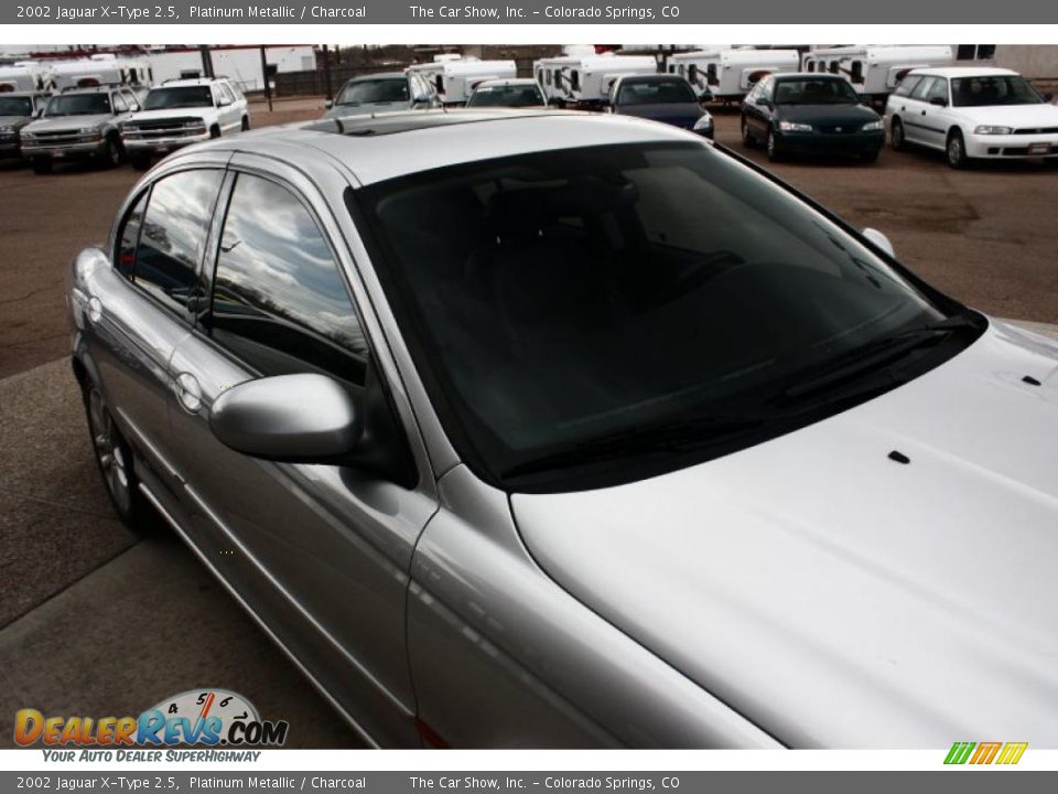 2002 Jaguar X-Type 2.5 Platinum Metallic / Charcoal Photo #17