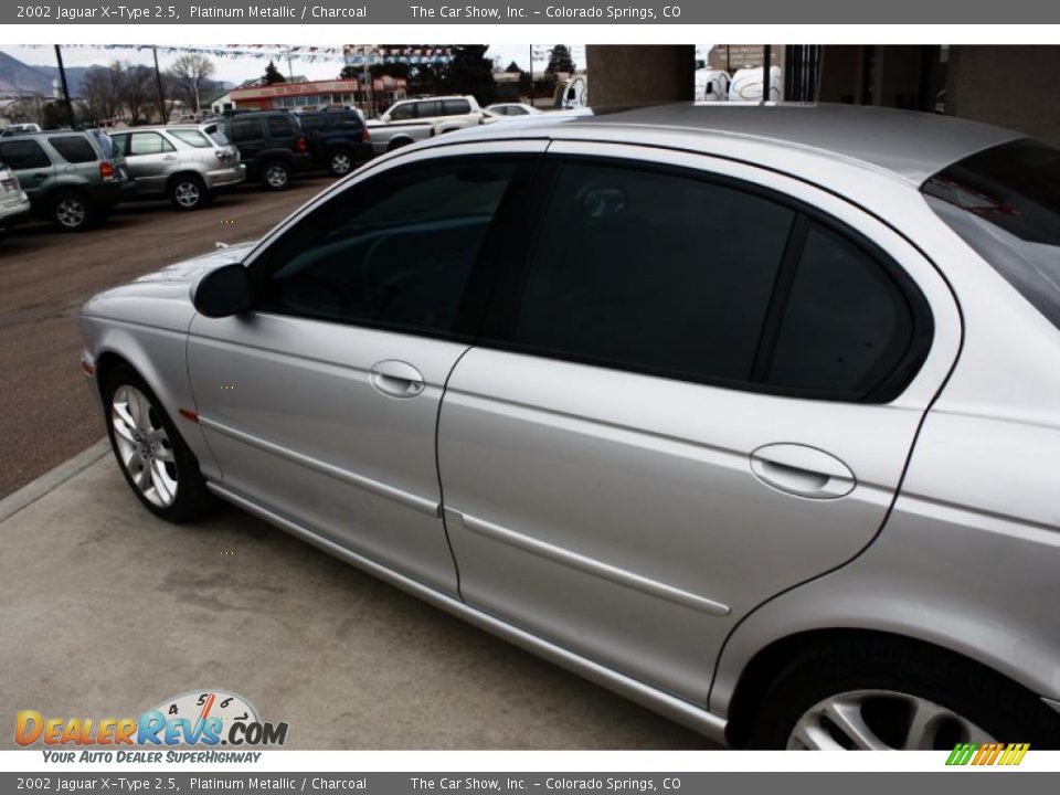 2002 Jaguar X-Type 2.5 Platinum Metallic / Charcoal Photo #20