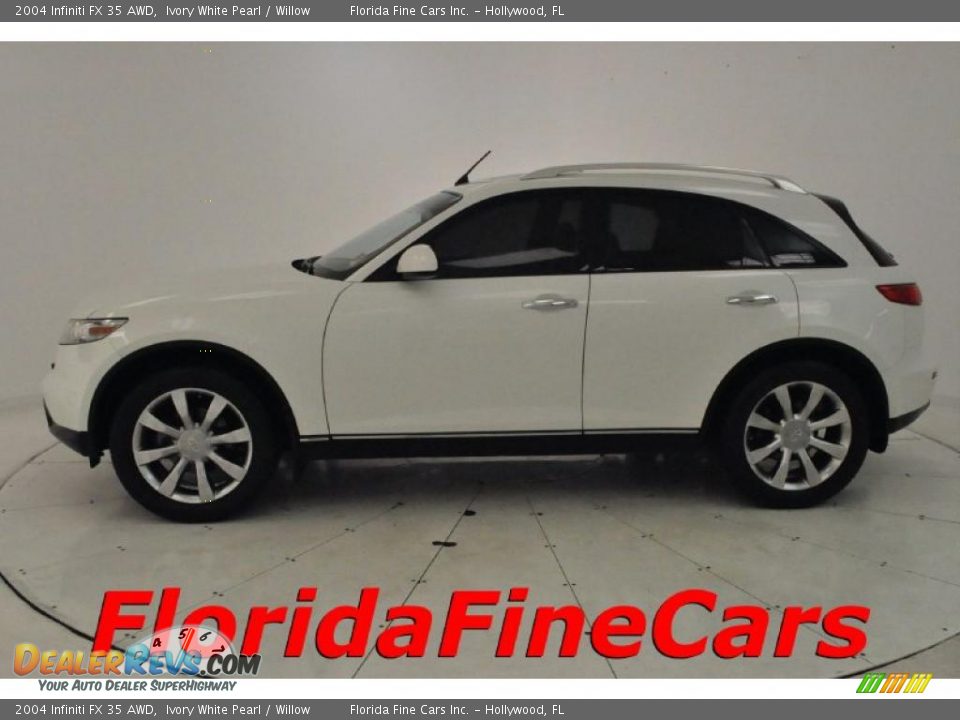 2004 Infiniti FX 35 AWD Ivory White Pearl / Willow Photo #3