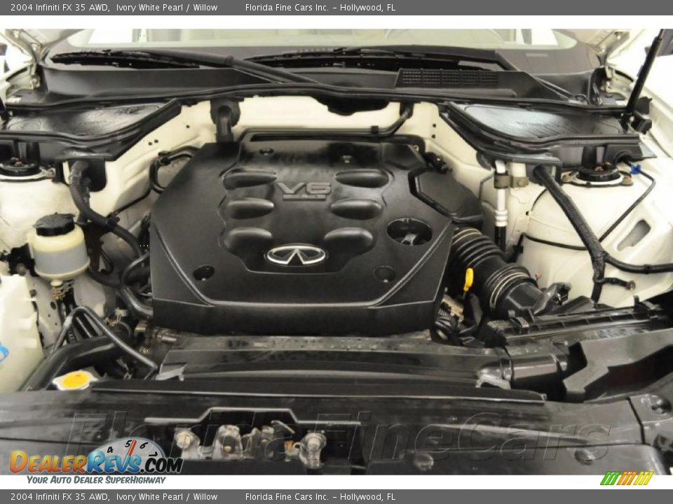 2004 Infiniti FX 35 AWD Ivory White Pearl / Willow Photo #9