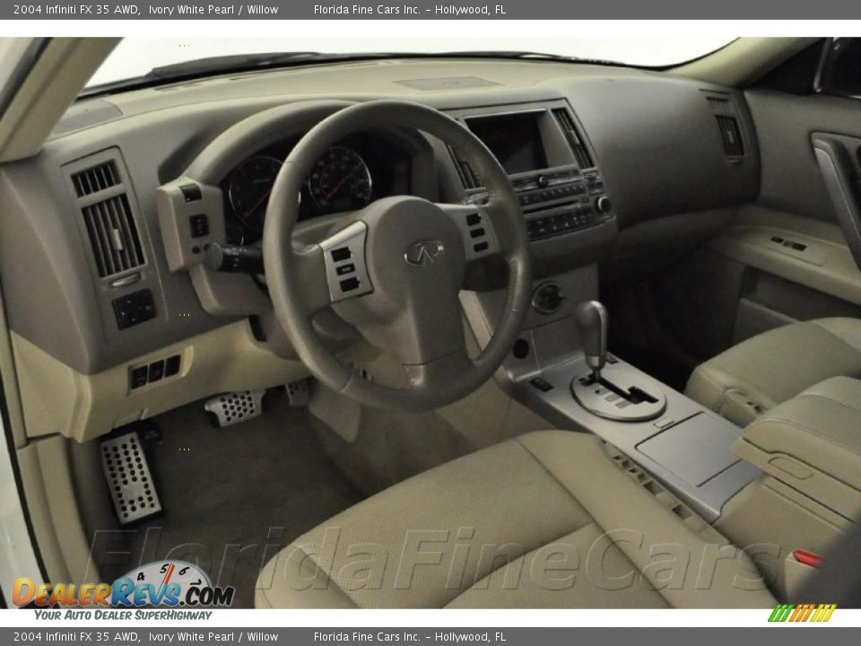 2004 Infiniti FX 35 AWD Ivory White Pearl / Willow Photo #12