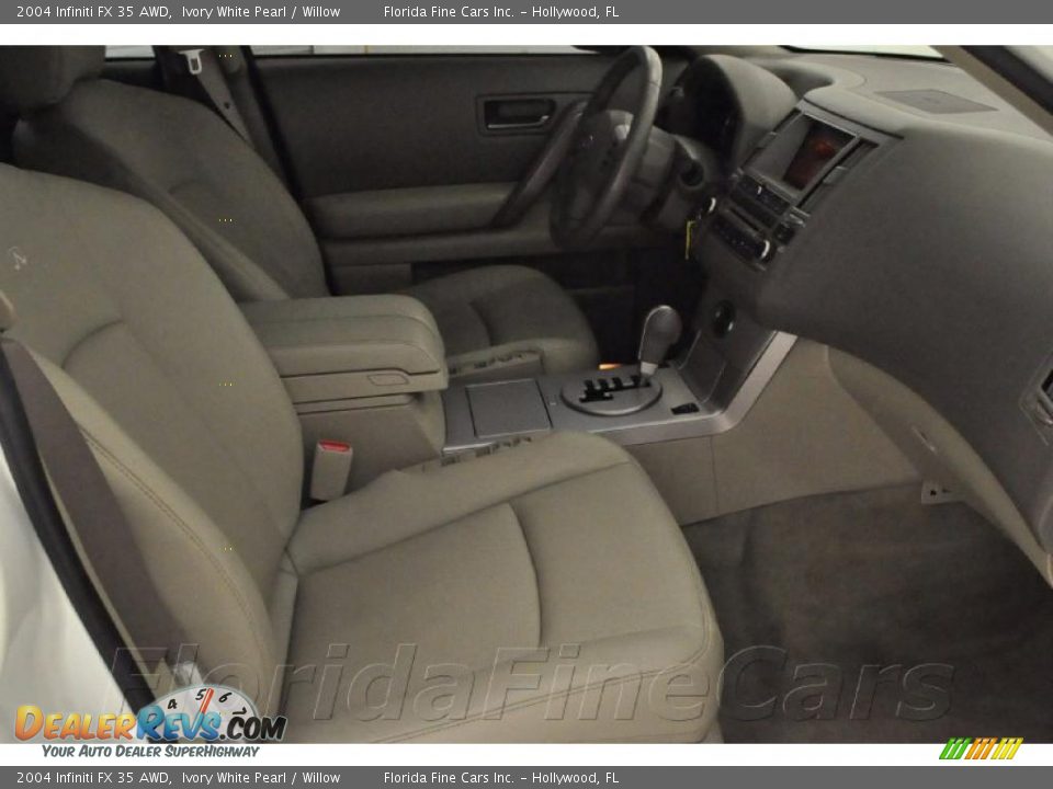 2004 Infiniti FX 35 AWD Ivory White Pearl / Willow Photo #13