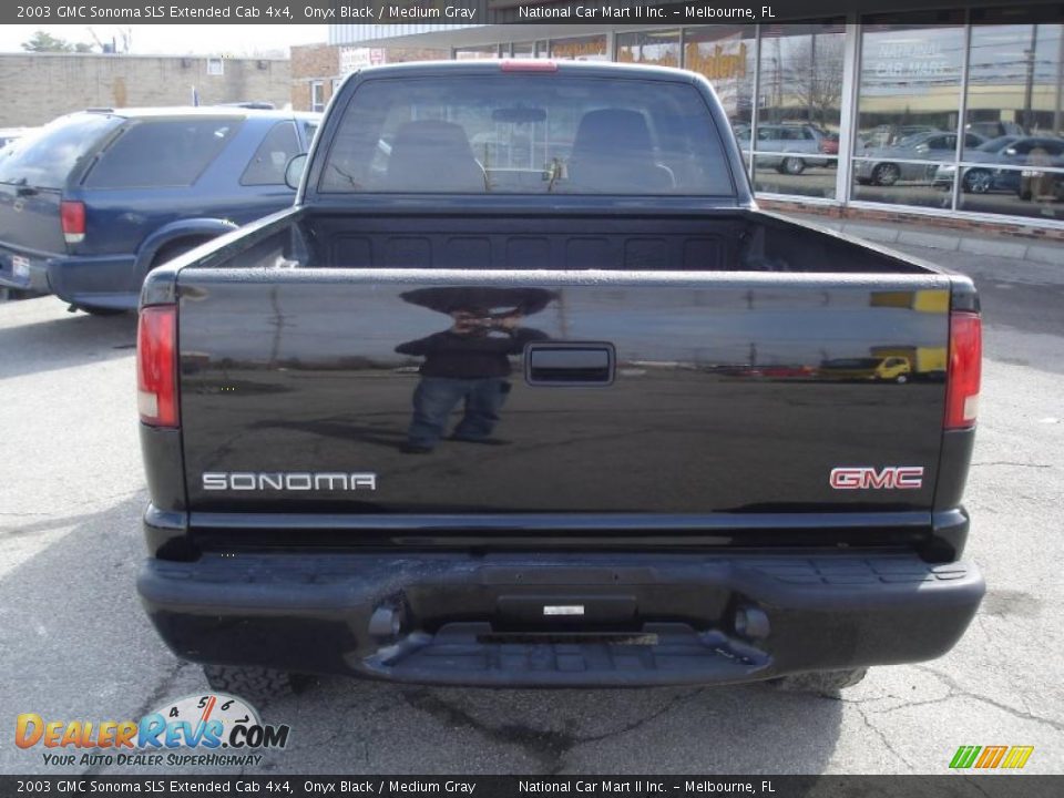 2003 GMC Sonoma SLS Extended Cab 4x4 Onyx Black / Medium Gray Photo #5
