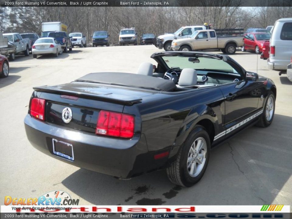 2009 Ford Mustang V6 Convertible Black / Light Graphite Photo #7