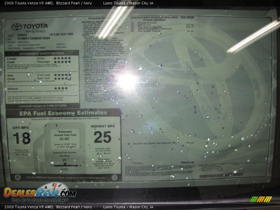 2009 Toyota Venza V6 AWD Blizzard Pearl / Ivory Photo #8