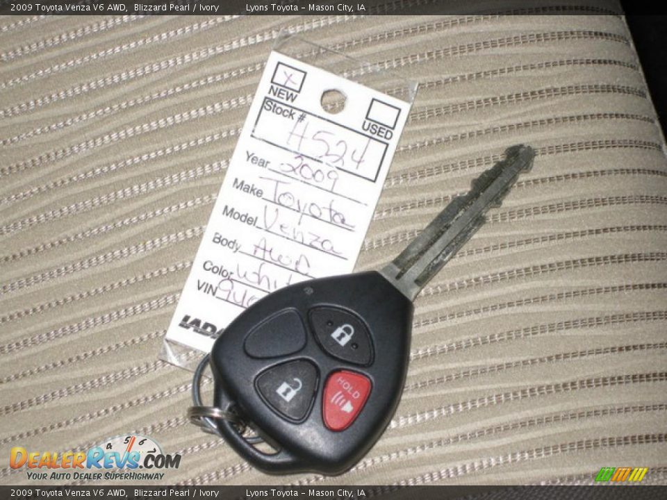 2009 Toyota Venza V6 AWD Blizzard Pearl / Ivory Photo #9