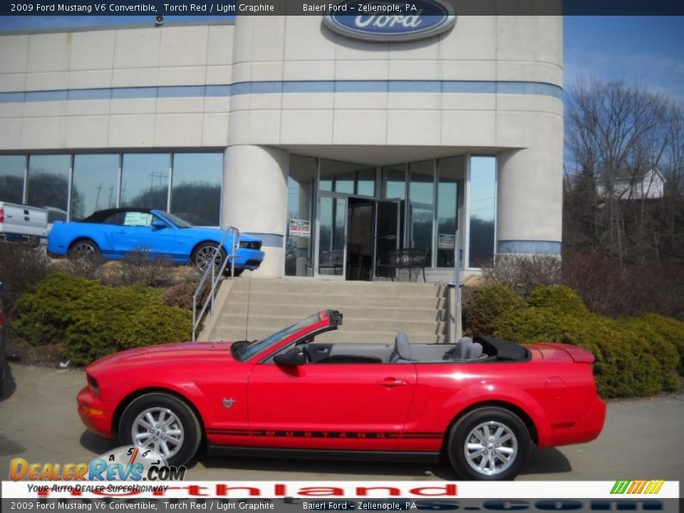 2009 Ford Mustang V6 Convertible Torch Red / Light Graphite Photo #1