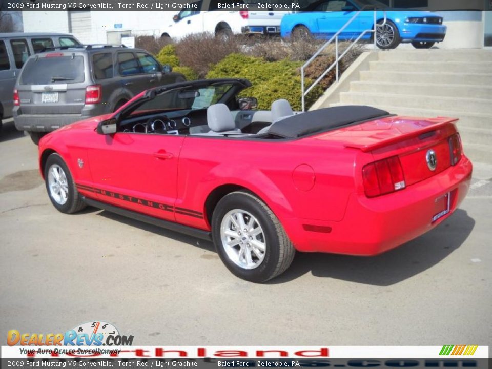 2009 Ford Mustang V6 Convertible Torch Red / Light Graphite Photo #9