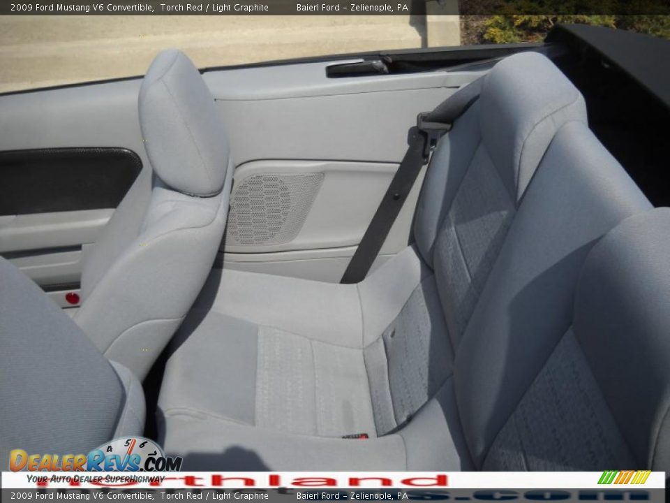 2009 Ford Mustang V6 Convertible Torch Red / Light Graphite Photo #14