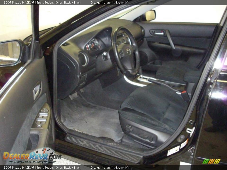 2006 Mazda MAZDA6 i Sport Sedan Onyx Black / Black Photo #11