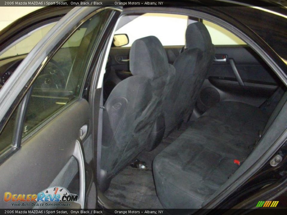 2006 Mazda MAZDA6 i Sport Sedan Onyx Black / Black Photo #12