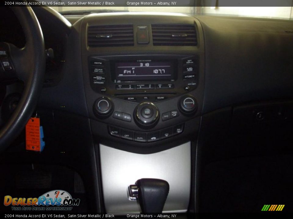 2004 Honda Accord EX V6 Sedan Satin Silver Metallic / Black Photo #9