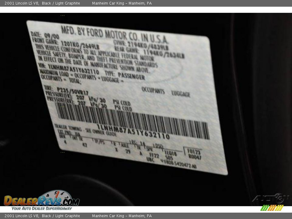 2001 Lincoln LS V8 Black / Light Graphite Photo #11