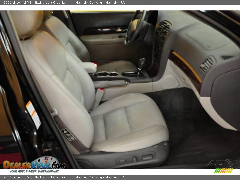 2001 Lincoln LS V8 Black / Light Graphite Photo #16