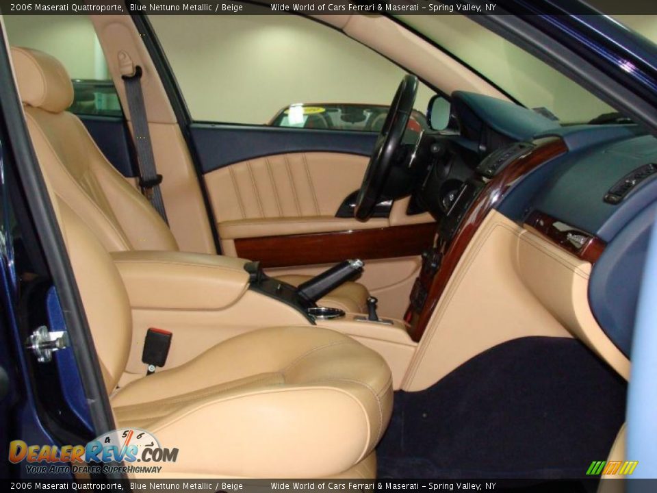 2006 Maserati Quattroporte Blue Nettuno Metallic / Beige Photo #17