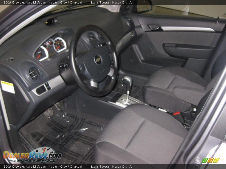 2009 Chevrolet Aveo LT Sedan Medium Gray / Charcoal Photo #7