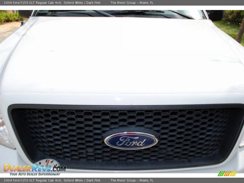 2004 Ford F150 XLT Regular Cab 4x4 Oxford White / Dark Flint Photo #12