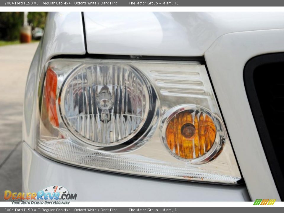 2004 Ford F150 XLT Regular Cab 4x4 Oxford White / Dark Flint Photo #21