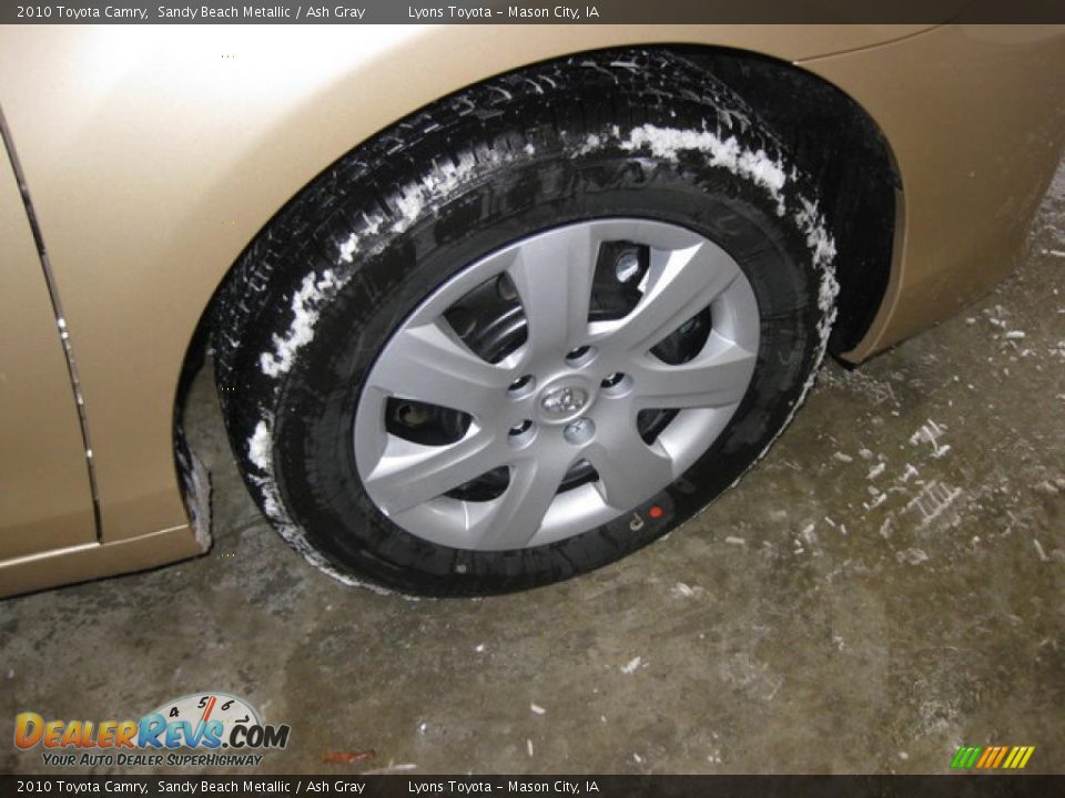 2010 Toyota Camry Sandy Beach Metallic / Ash Gray Photo #7