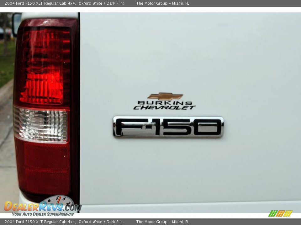 2004 Ford F150 XLT Regular Cab 4x4 Oxford White / Dark Flint Photo #25