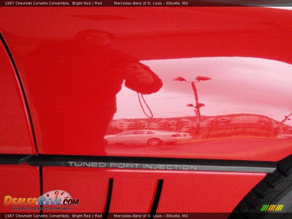 1987 Chevrolet Corvette Convertible Bright Red / Red Photo #10
