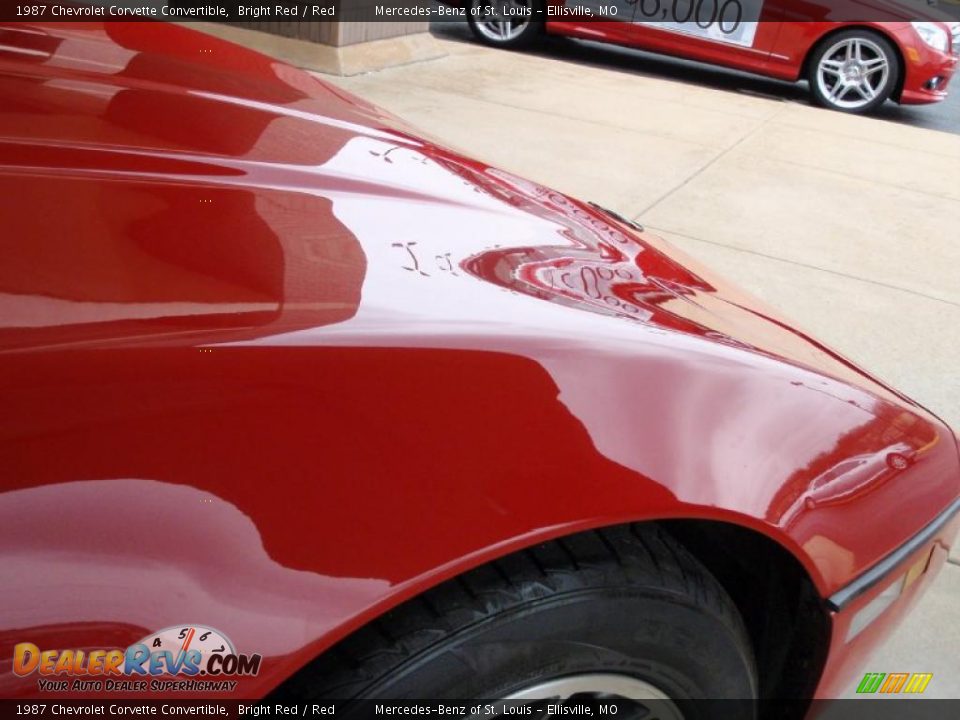 1987 Chevrolet Corvette Convertible Bright Red / Red Photo #12