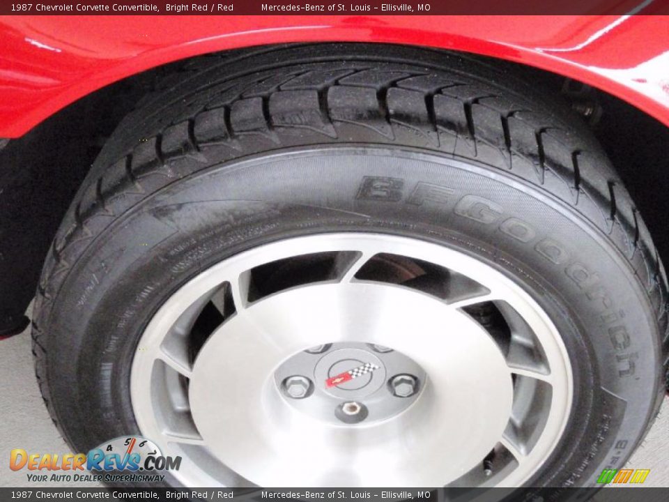1987 Chevrolet Corvette Convertible Bright Red / Red Photo #14