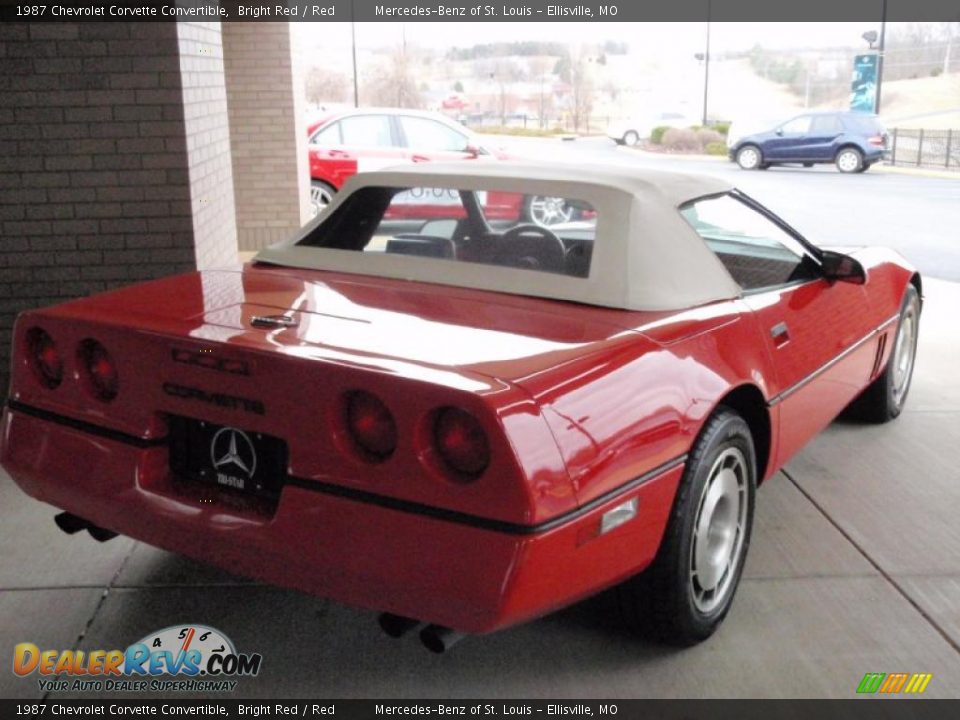 1987 Chevrolet Corvette Convertible Bright Red / Red Photo #18