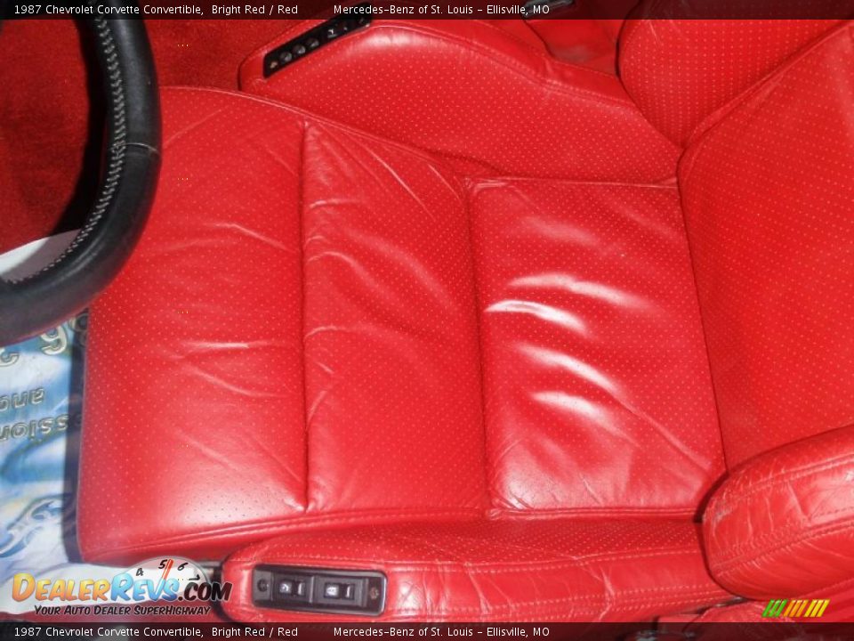 1987 Chevrolet Corvette Convertible Bright Red / Red Photo #34