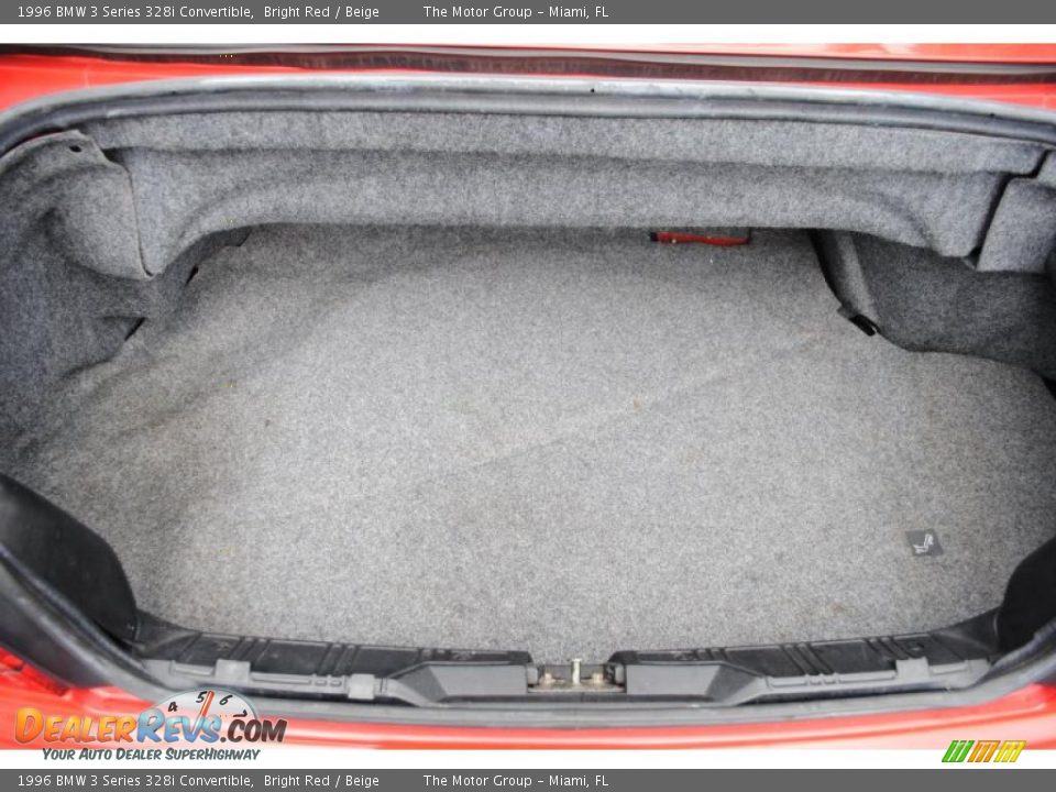 1996 BMW 3 Series 328i Convertible Trunk Photo #22