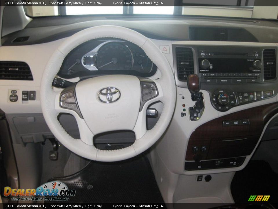2011 Toyota Sienna XLE Predawn Gray Mica / Light Gray Photo #4