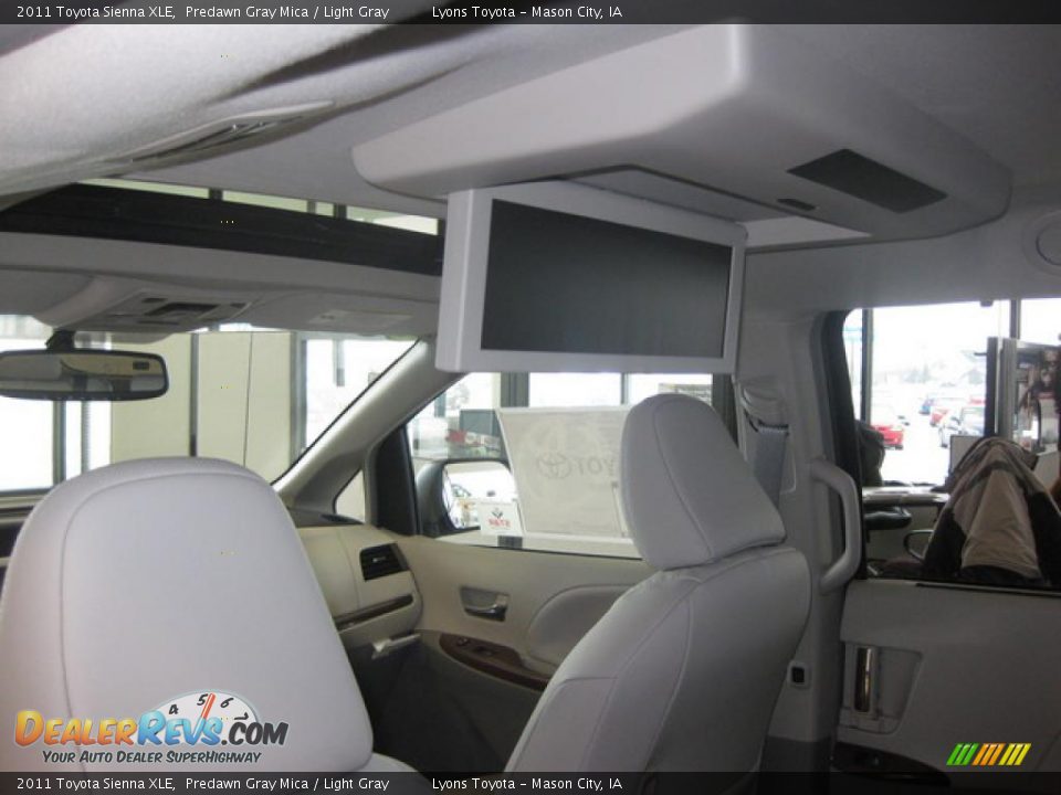 2011 Toyota Sienna XLE Predawn Gray Mica / Light Gray Photo #6
