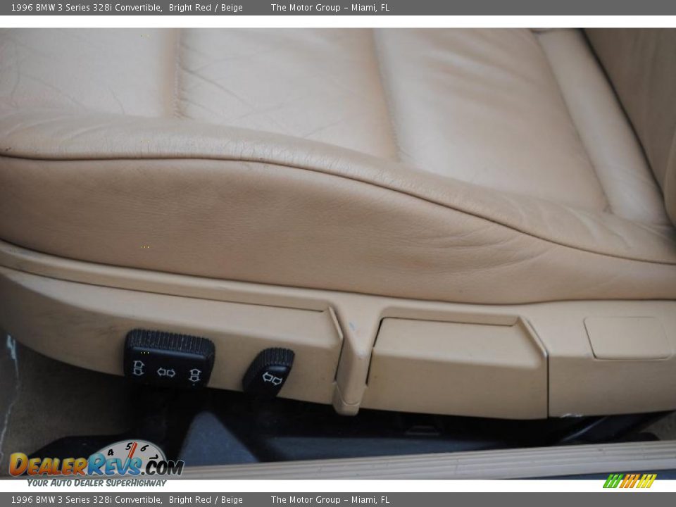 Controls of 1996 BMW 3 Series 328i Convertible Photo #33