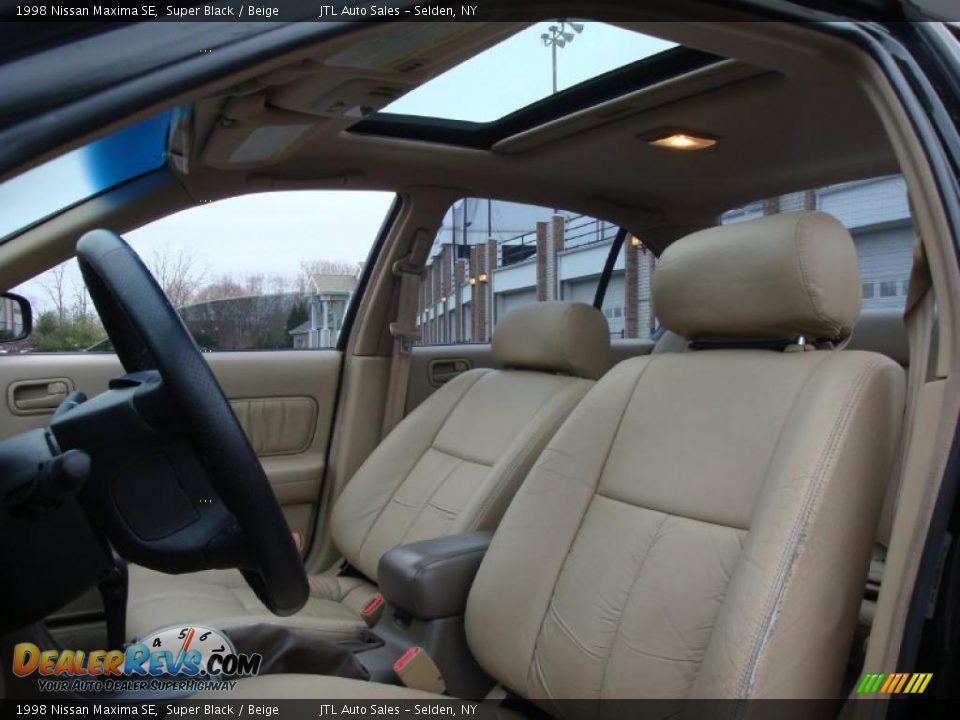 1998 Nissan Maxima SE Super Black / Beige Photo #10