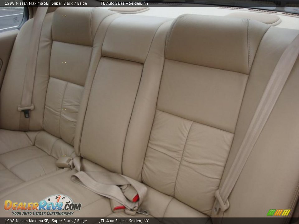 1998 Nissan Maxima SE Super Black / Beige Photo #16