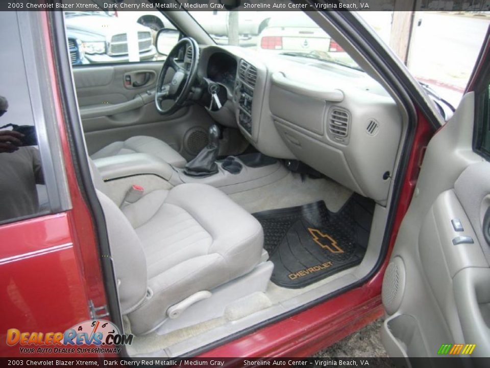 2003 Chevrolet Blazer Xtreme Dark Cherry Red Metallic / Medium Gray Photo #11