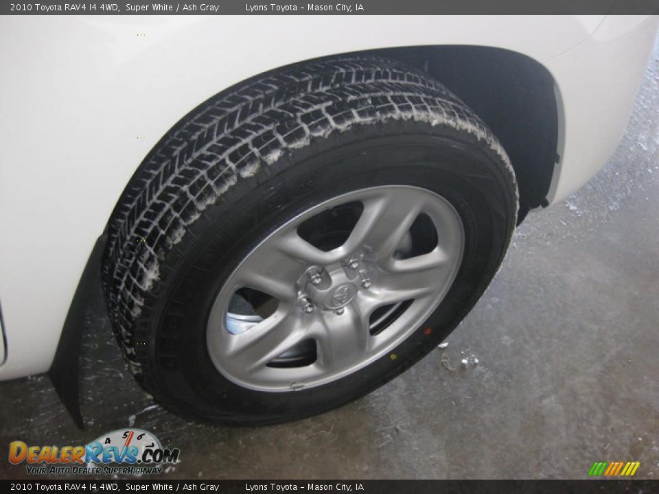 2010 Toyota RAV4 I4 4WD Super White / Ash Gray Photo #8
